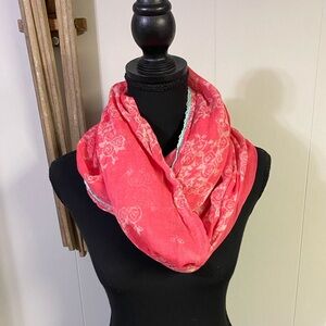 AEO. American Eagle. Pink Floral Scarf with Mint Trim